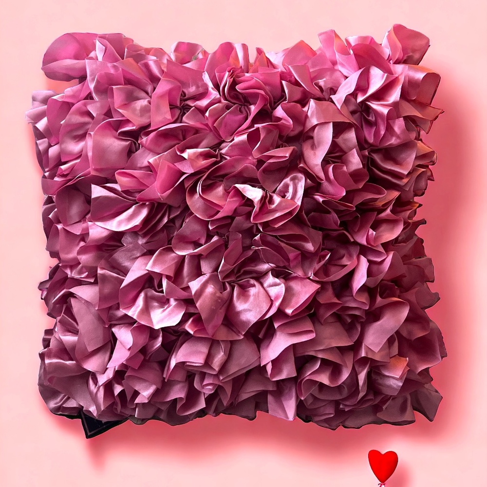 THRO LIVE COZY THRO PILLOW